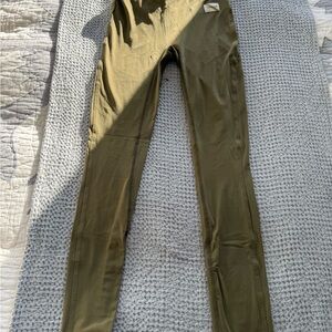 Tracksmith Turnover Tights